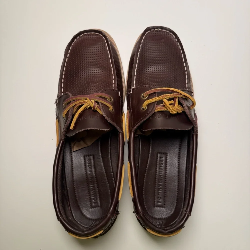 Tommy Hilfiger Bowman Apache Classic Boat Shoes Dark Brown Leather Mens Size 10